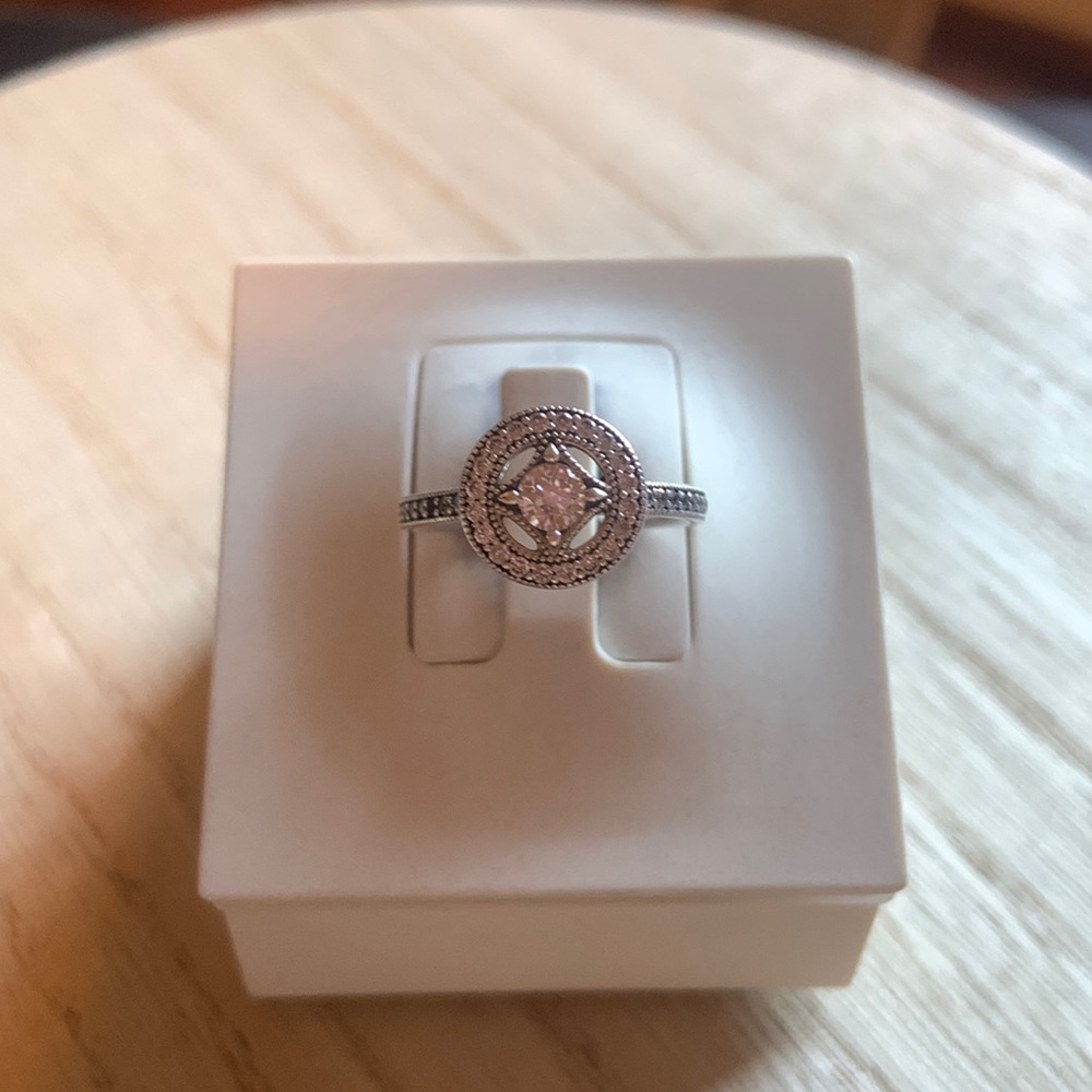 Pandora ring Vintage Allure